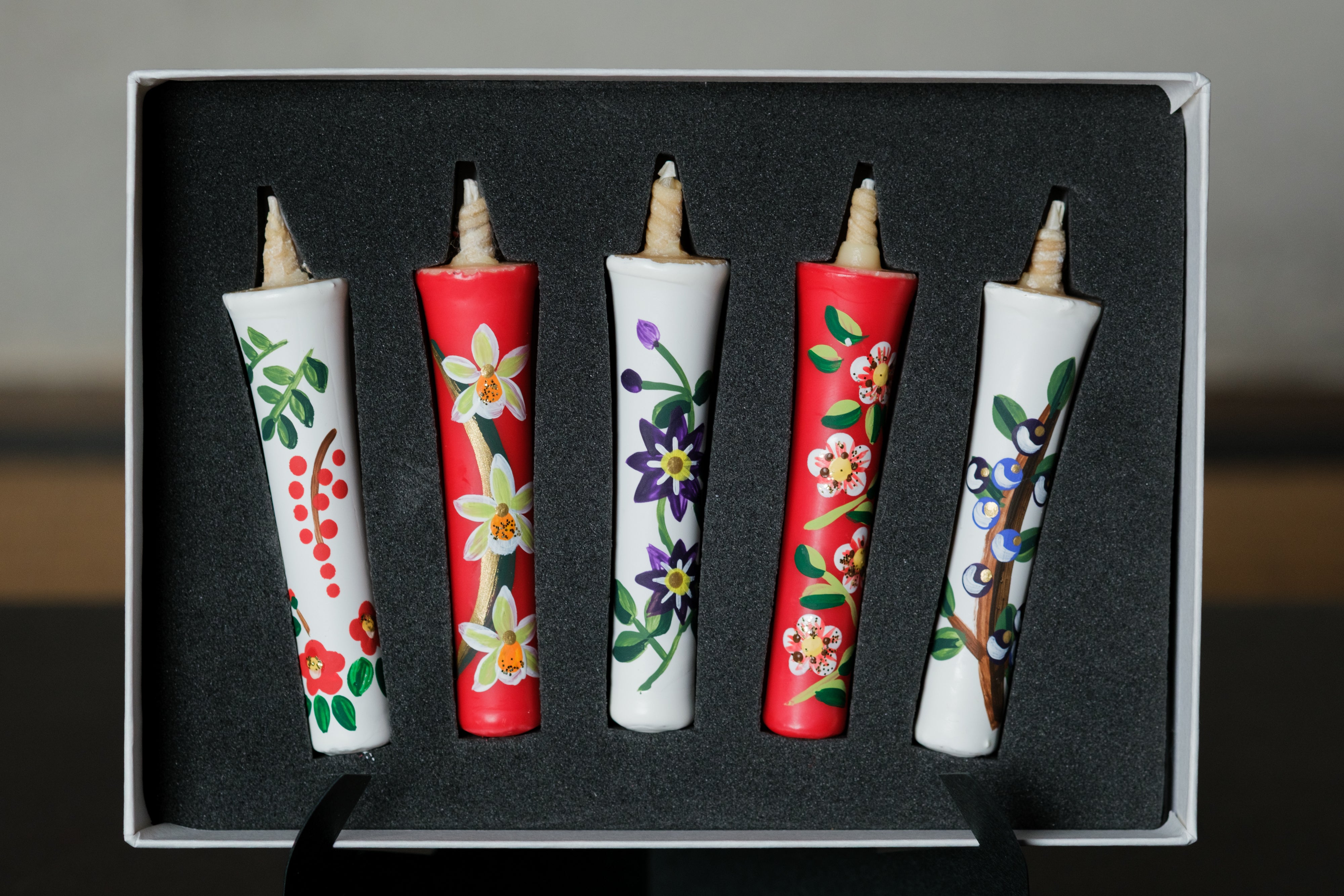Japanese candle Warosoku with Paintings